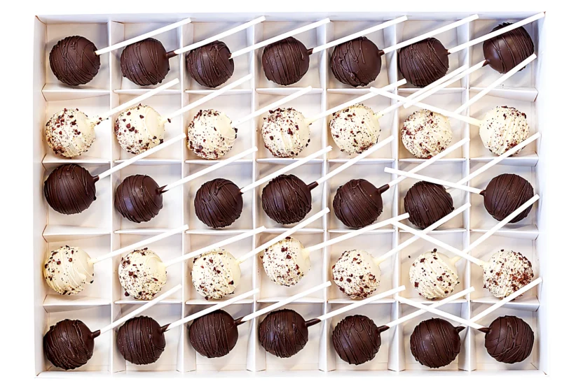 box-cake-pops-otwarty